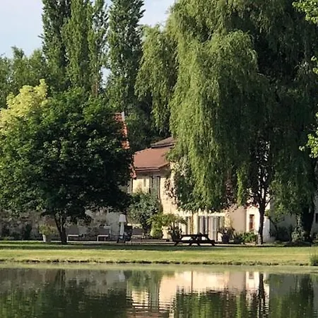 Le Moulin De Longchamp -