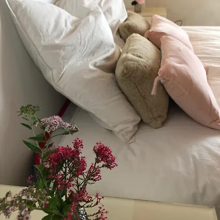 فندق مبيت وإفطار Le Moulin De Longchamp - 4*