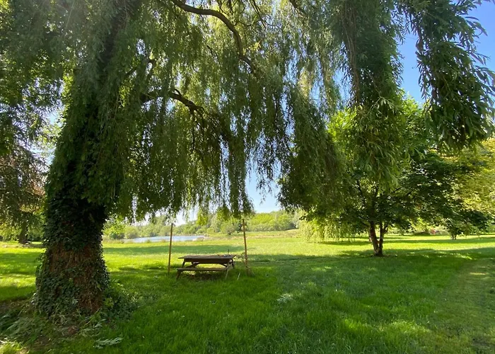 Le Moulin De Longchamp - Bed & Breakfast Lent